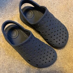 Knock off toddler crocs